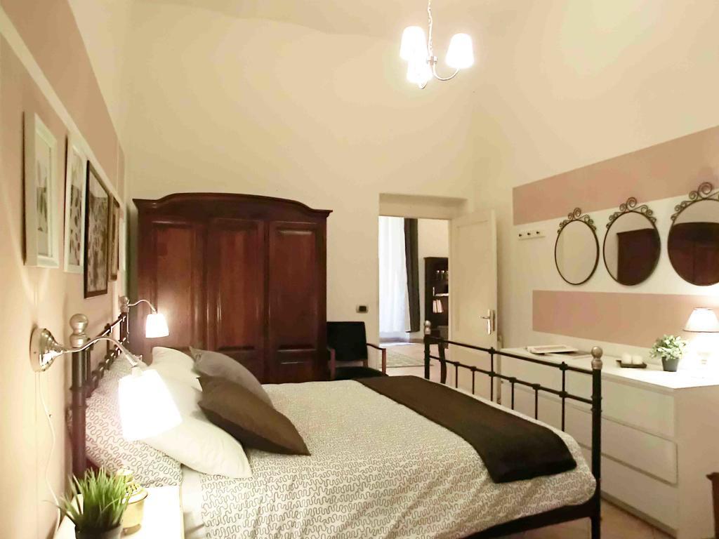 Magenta Collection Del Grande Apartment Rome Room photo